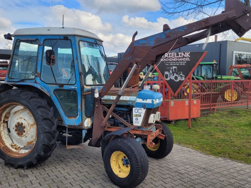 Traktor des Typs Ford 4610 met voorlader, Gebrauchtmaschine in Schoonebeek