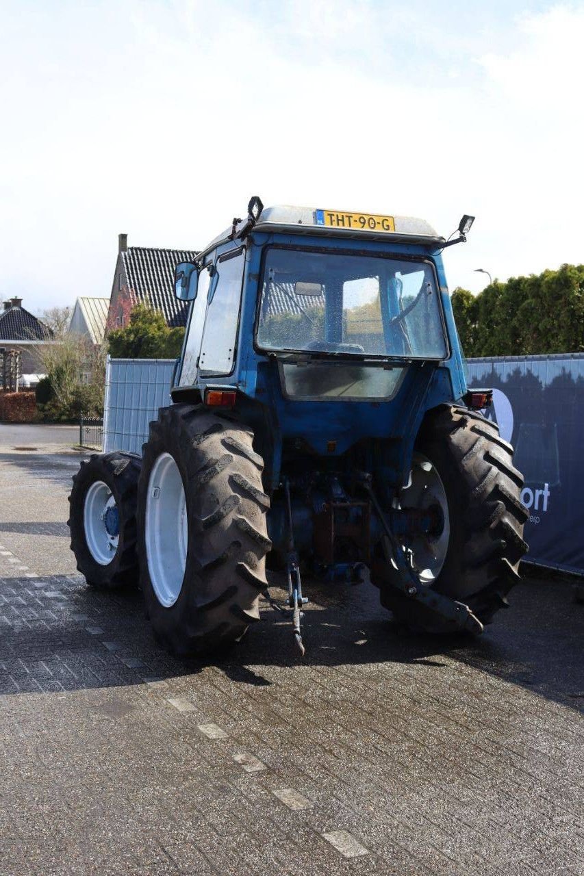Traktor del tipo Ford 4610, Gebrauchtmaschine en Antwerpen (Imagen 4)