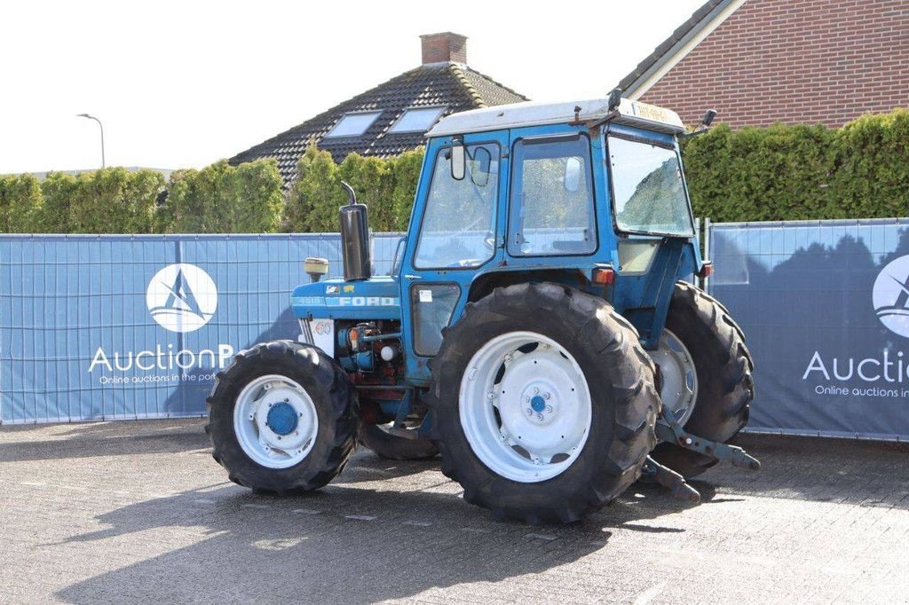Traktor del tipo Ford 4610, Gebrauchtmaschine en Antwerpen (Imagen 3)