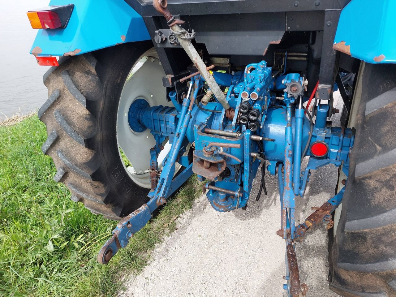 Traktor от тип Ford 4630, Gebrauchtmaschine в Ouderkerk aan den IJssel (Снимка 8)