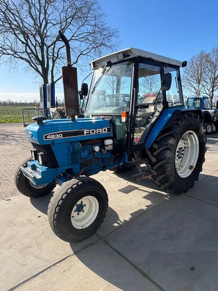 Traktor typu Ford 4830, Gebrauchtmaschine v Willemsoord (Obrázek 1)