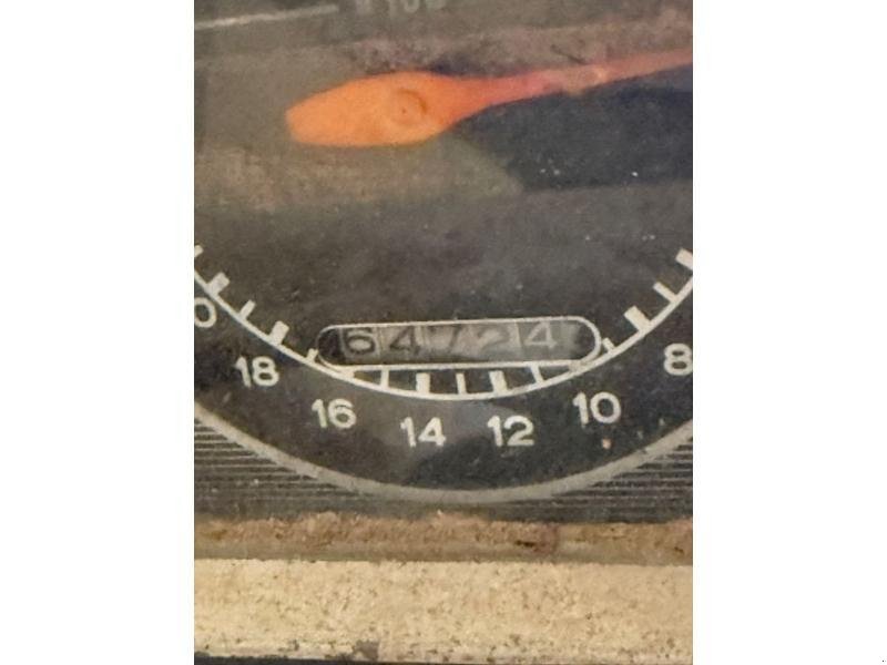 Traktor du type Ford 5000, Gebrauchtmaschine en BRAY en Val (Photo 7)