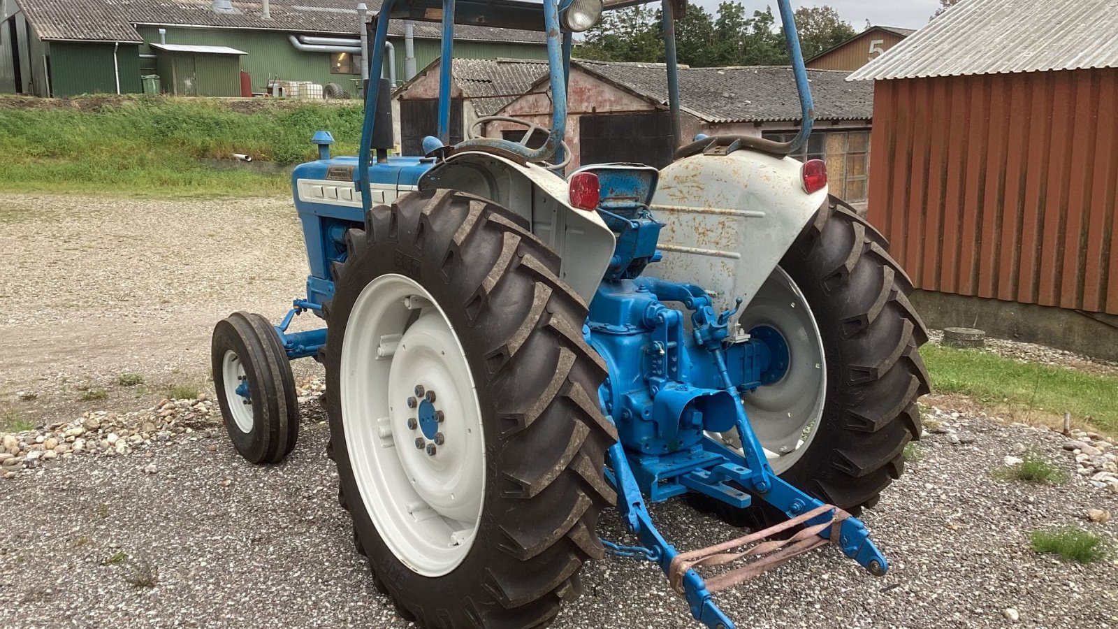 Traktor типа Ford 5000, Gebrauchtmaschine в Humble (Фотография 4)