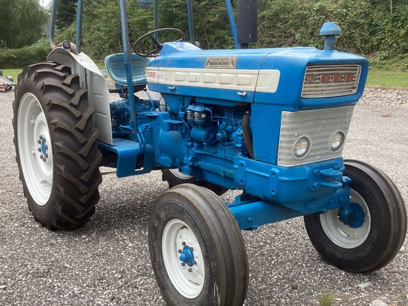 Traktor tipa Ford 5000, Gebrauchtmaschine u Humble