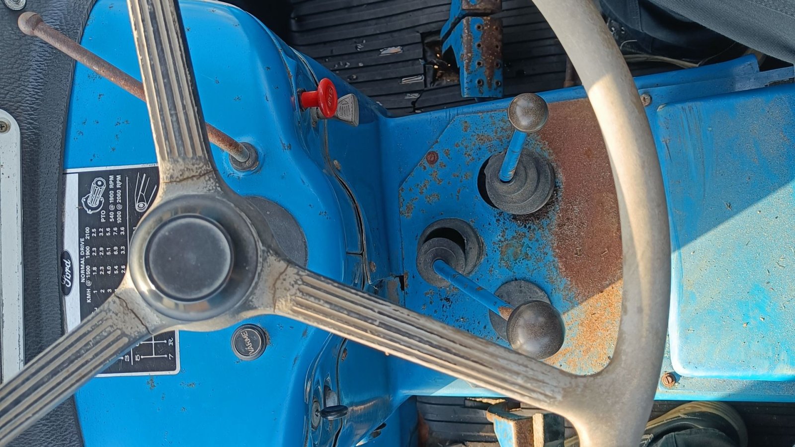 Traktor от тип Ford 5000, Gebrauchtmaschine в Egtved (Снимка 19)