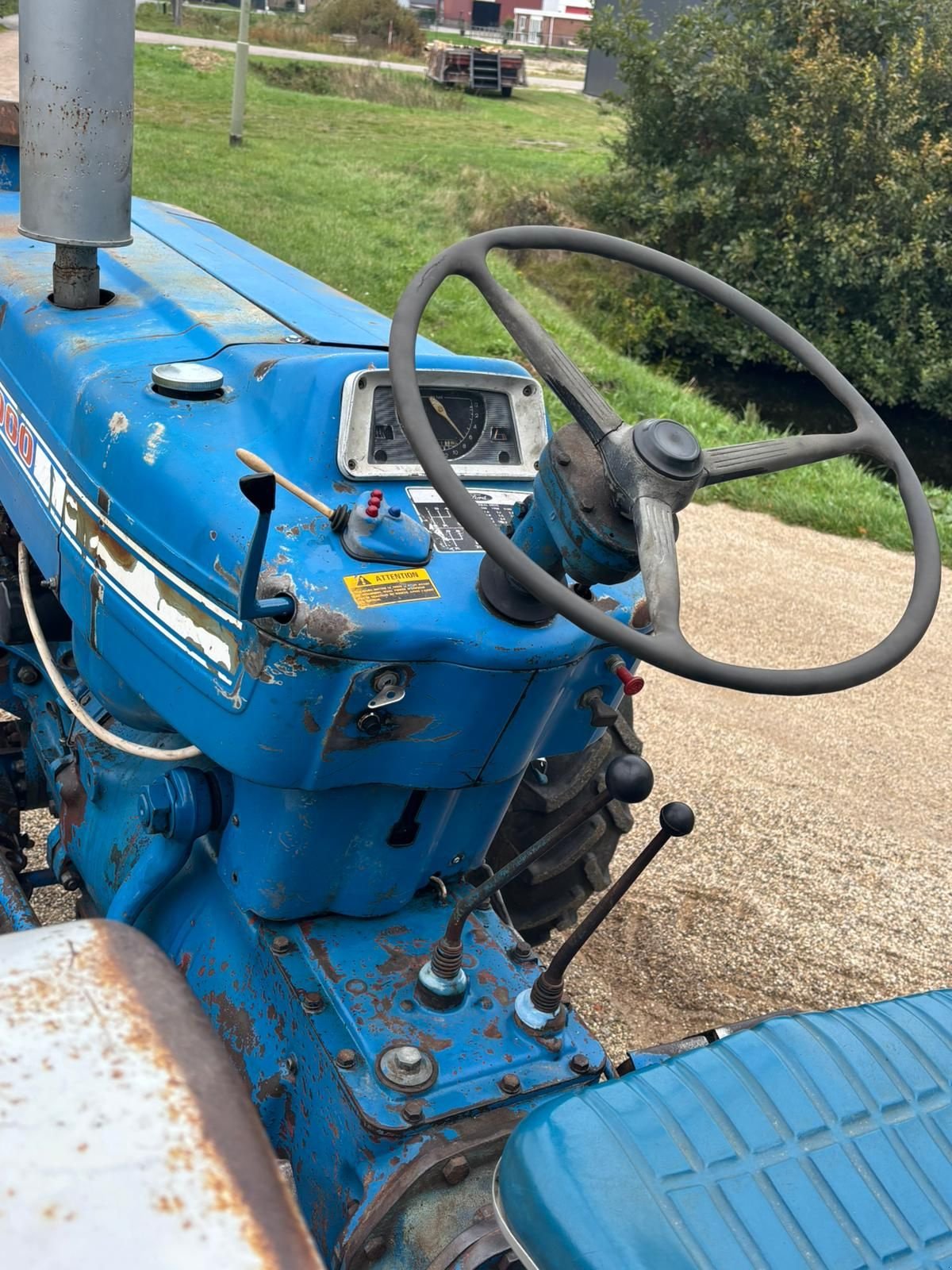 Traktor typu Ford 5000, Gebrauchtmaschine v Klazienaveen (Obrázek 5)