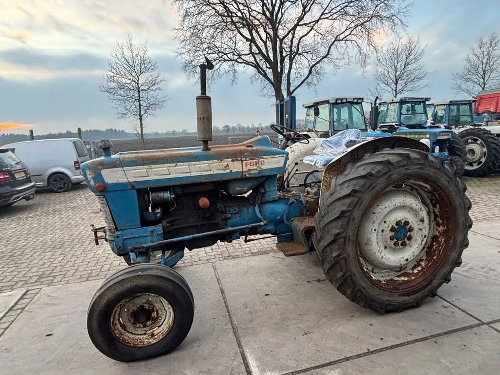 Traktor типа Ford 5000, Gebrauchtmaschine в Willemsoord (Фотография 3)