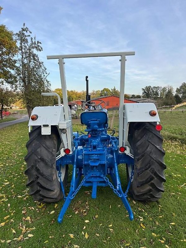 Traktor des Typs Ford 5000, Gebrauchtmaschine in Ziegenhagen (Bild 3)