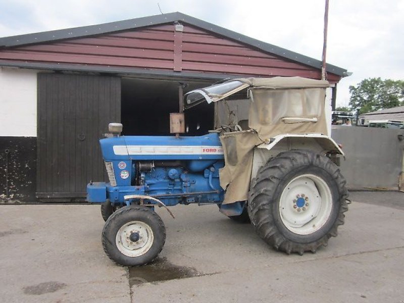 Traktor des Typs Ford 5000, Gebrauchtmaschine in Ziegenhagen (Bild 1)