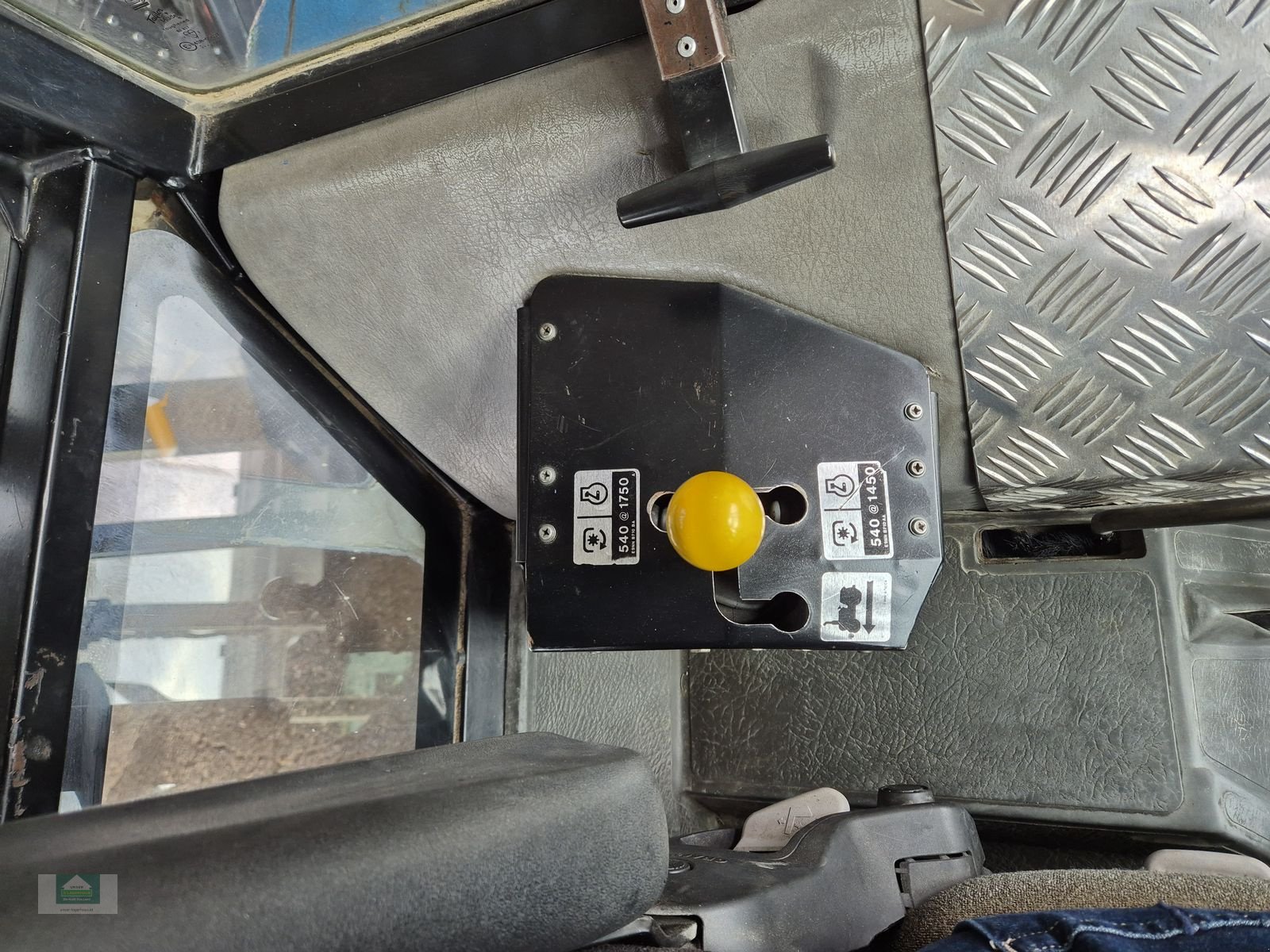 Traktor des Typs Ford 5030 A, Gebrauchtmaschine in Klagenfurt (Bild 22)