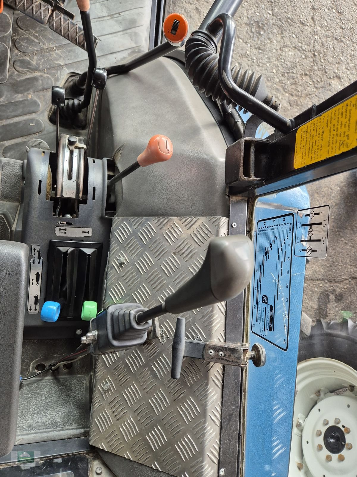 Traktor des Typs Ford 5030 A, Gebrauchtmaschine in Klagenfurt (Bild 4)