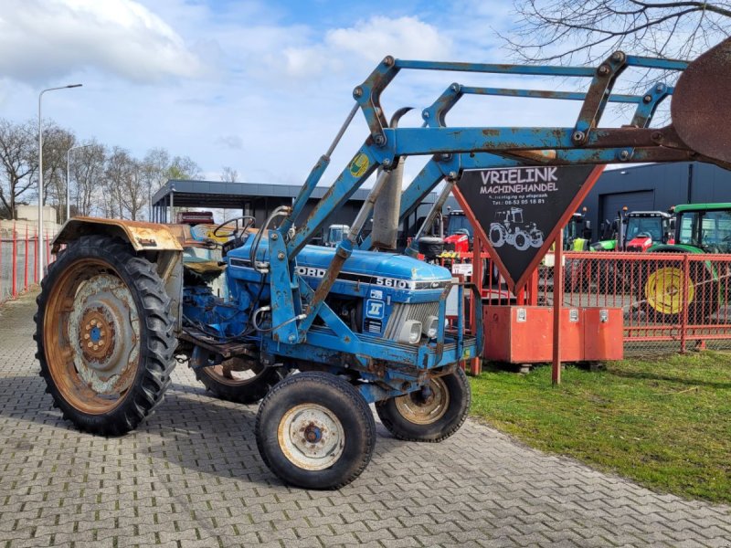 Traktor des Typs Ford 5610 cabrio met voorlader, Gebrauchtmaschine in Schoonebeek