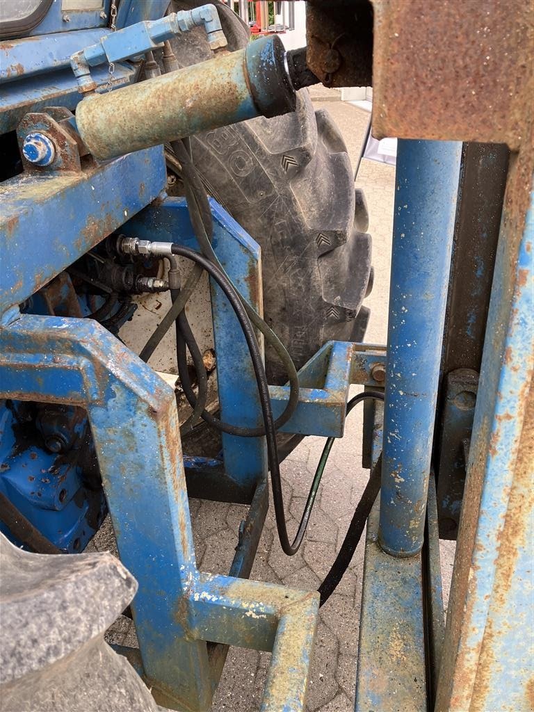 Traktor типа Ford 5610 Fll Med 4m, Steen’s byggelift., Gebrauchtmaschine в Spøttrup (Фотография 12)