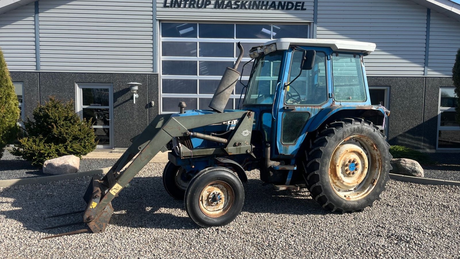 Traktor типа Ford 5610 Med frontlæsser, Gebrauchtmaschine в Lintrup (Фотография 1)