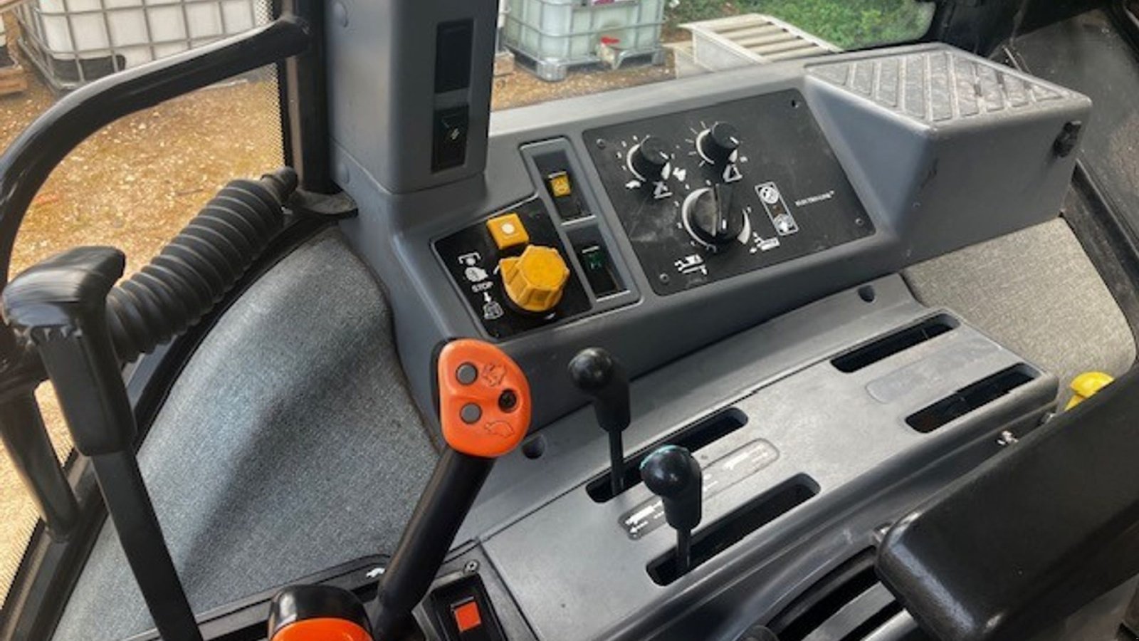Traktor типа Ford 5640 SLE, Gebrauchtmaschine в Bredsten (Фотография 3)