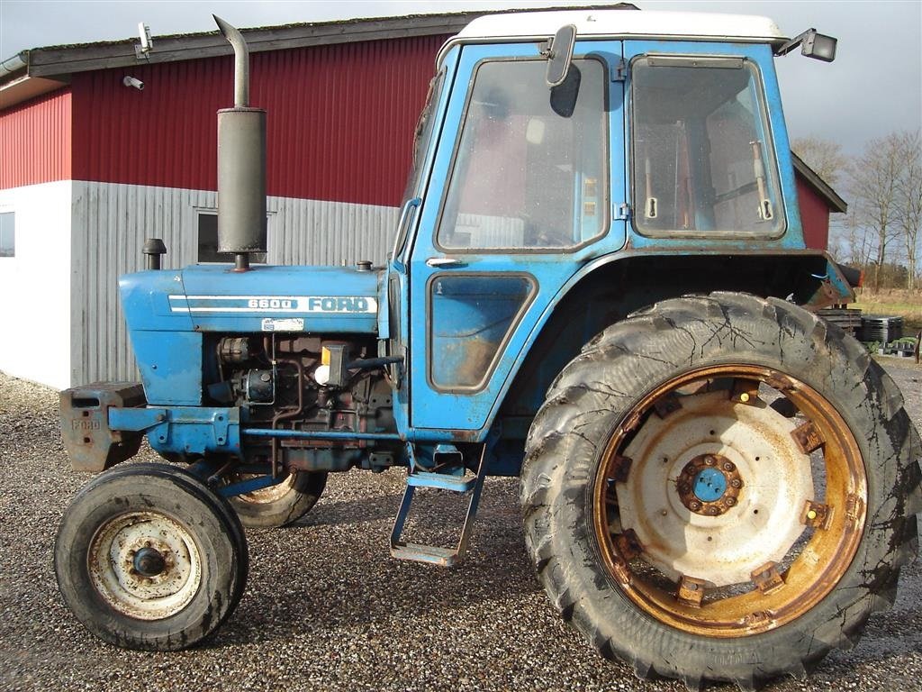 Traktor du type Ford 6600 Dual Power, Gebrauchtmaschine en Ejstrupholm (Photo 3)