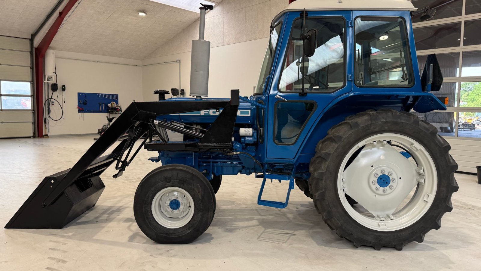 Traktor of the type Ford 6610 FLOT OG MED FRONTLÆSSER!, Gebrauchtmaschine in Nørager (Picture 4)