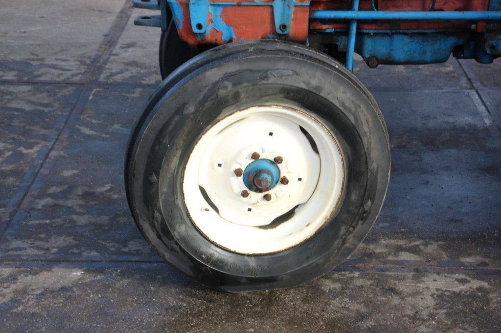 Traktor от тип Ford 6610, Gebrauchtmaschine в Antwerpen (Снимка 11)