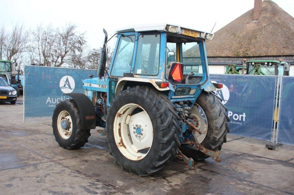 Traktor типа Ford 6610, Gebrauchtmaschine в Antwerpen (Фотография 3)