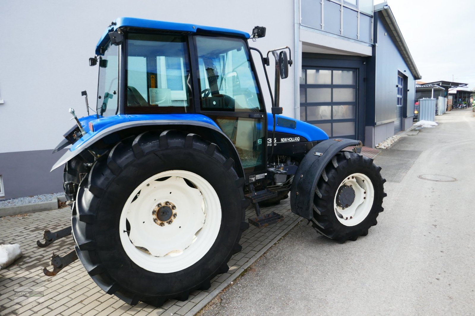 Traktor типа Ford 6635 Allrad. Mit Klima, Druckluft und Fronthydraulik. Echt guter Zustand!, Gebrauchtmaschine в Langenzenn (Фотография 5)