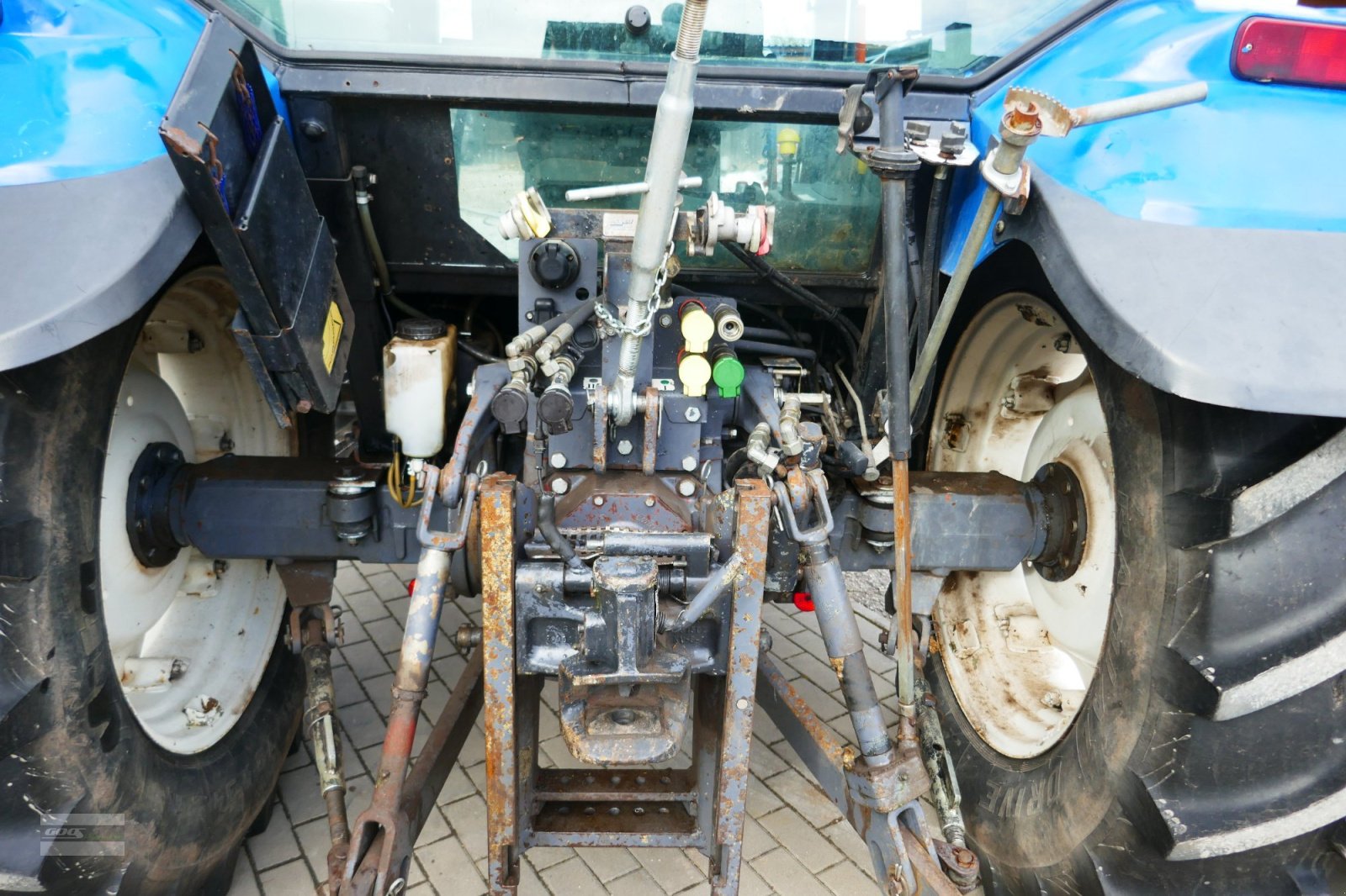 Traktor типа Ford 6635 Allrad. Mit Klima, Druckluft und Fronthydraulik. Echt guter Zustand!, Gebrauchtmaschine в Langenzenn (Фотография 9)