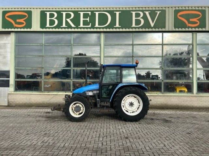 Traktor des Typs Ford 6635 DT, Gebrauchtmaschine in Roosendaal (Bild 1)