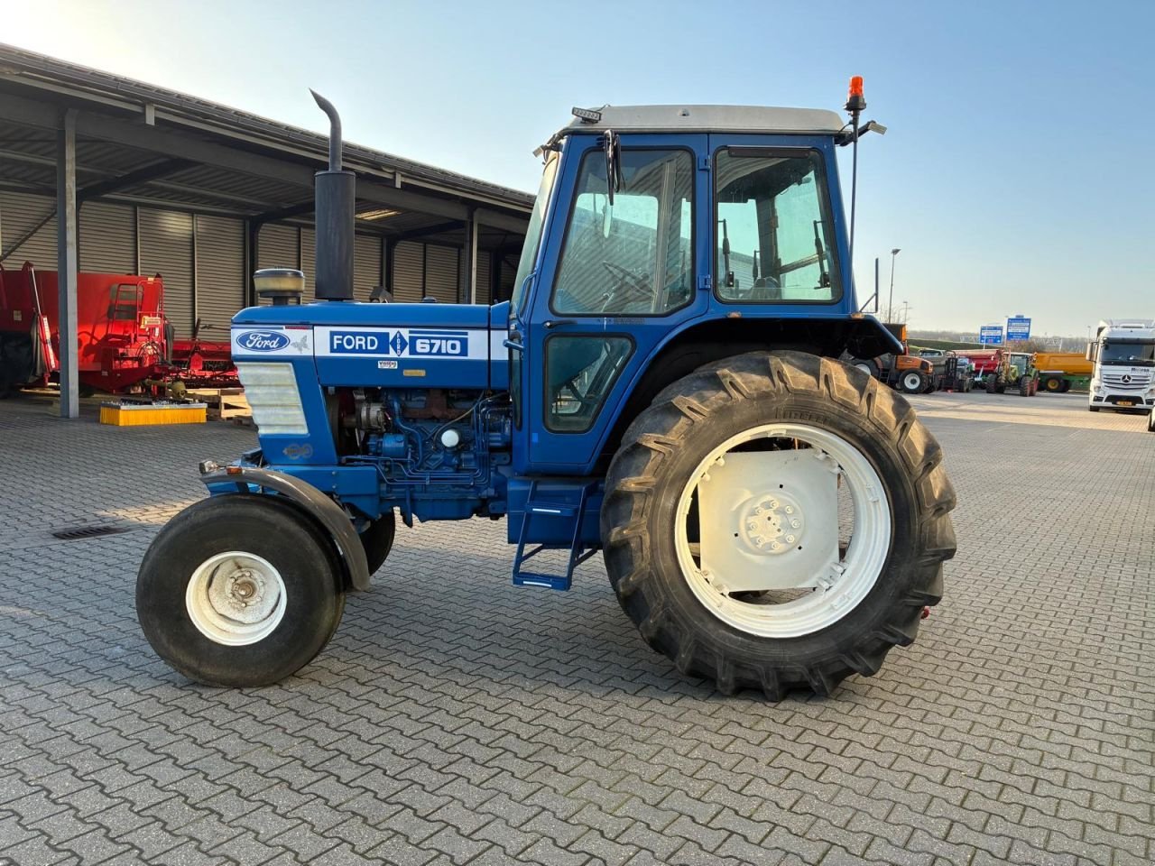 Traktor typu Ford 6710 tractor, Gebrauchtmaschine v Roermond (Obrázek 2)