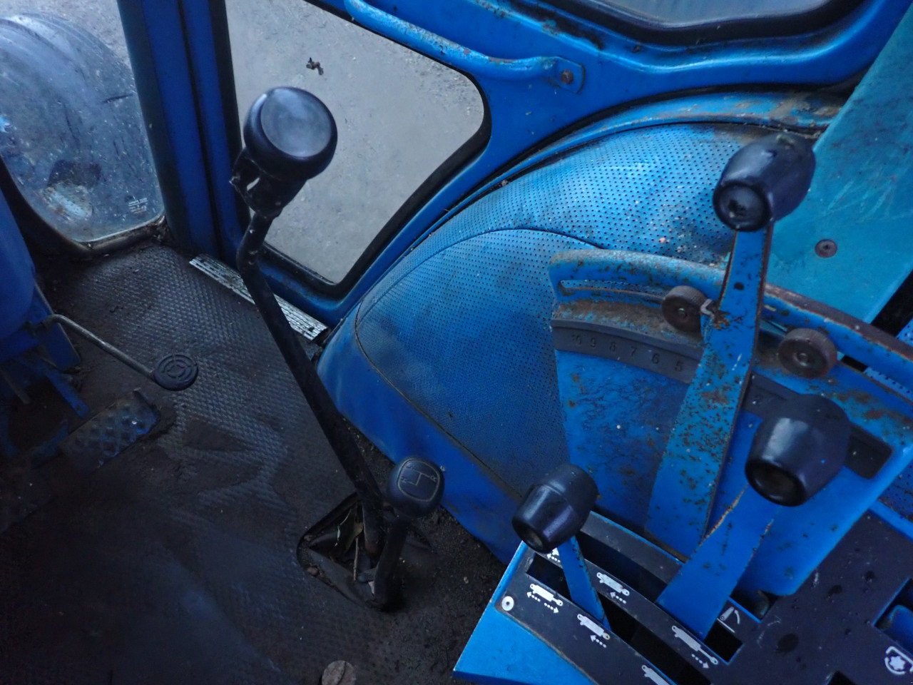 Traktor des Typs Ford 6710, Gebrauchtmaschine in Viborg (Bild 15)