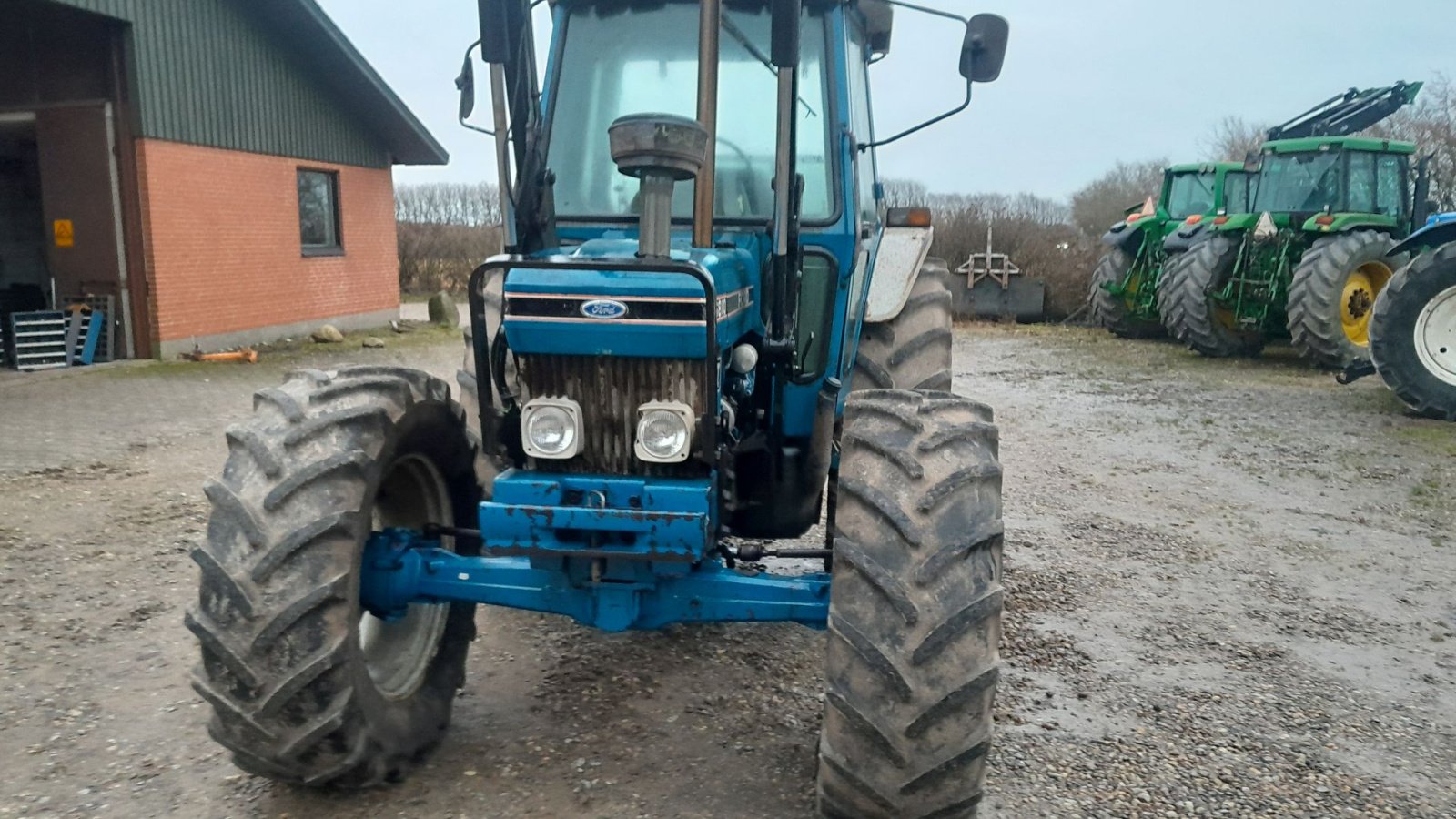 Traktor del tipo Ford 6810 F3 Turbo med Trima frontlæsser Force 3, Gebrauchtmaschine en Skive (Imagen 2)