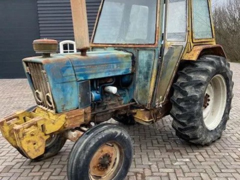 Traktor типа Ford 7600 7600, Gebrauchtmaschine в Deurne