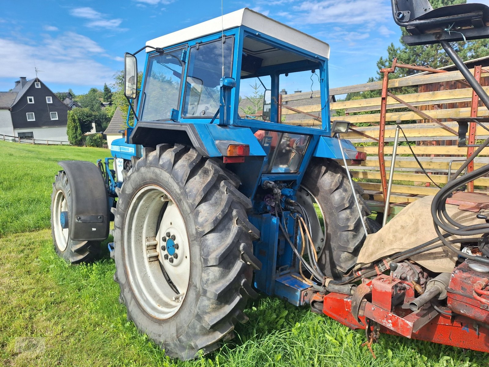 Traktor tipa Ford 7610 A  komplett mit Holzrückewagen, Ladekran und Holzzange. (Verkauf nur an Gewerbe/ Handel oder Export)!, Gebrauchtmaschine u Tschirn (Slika 4)