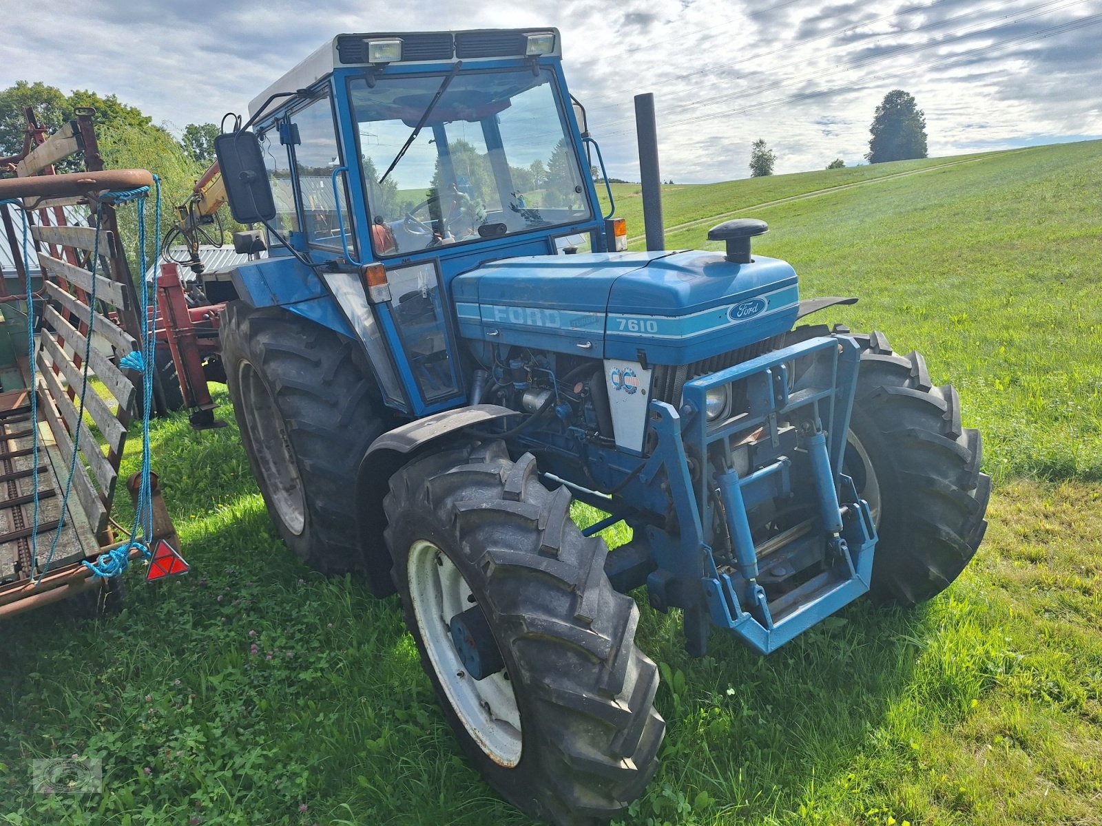 Traktor tipa Ford 7610 A  komplett mit Holzrückewagen, Ladekran und Holzzange. (Verkauf nur an Gewerbe/ Handel oder Export)!, Gebrauchtmaschine u Tschirn (Slika 9)