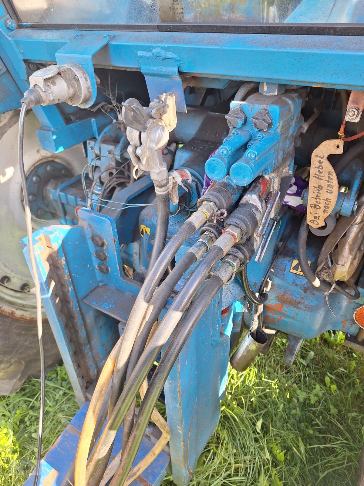 Traktor tipa Ford 7610 A  komplett mit Holzrückewagen, Ladekran und Holzzange. (Verkauf nur an Gewerbe/ Handel oder Export)!, Gebrauchtmaschine u Tschirn (Slika 11)