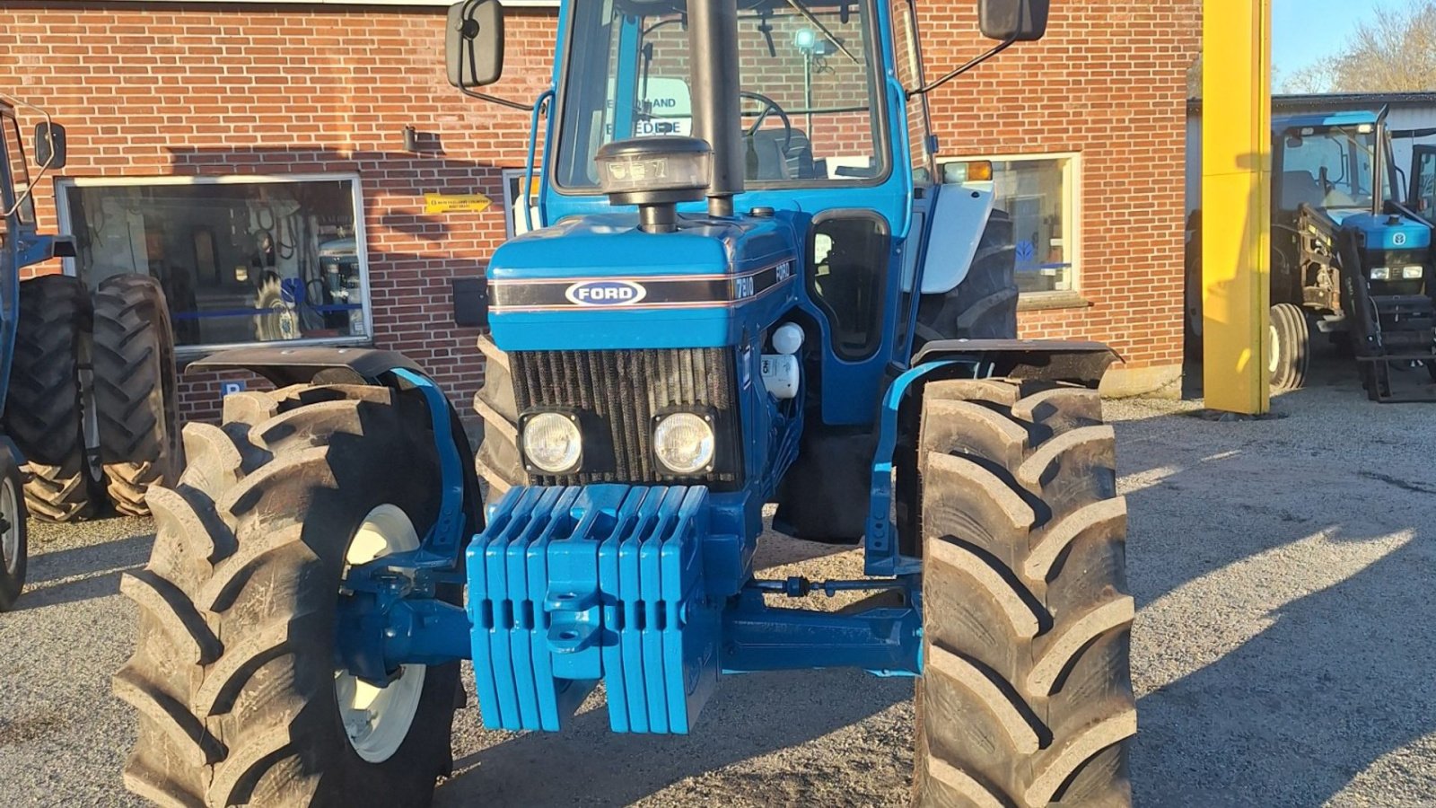 Traktor du type Ford 7810 Force 3  force 3, Gebrauchtmaschine en Kolind (Photo 3)