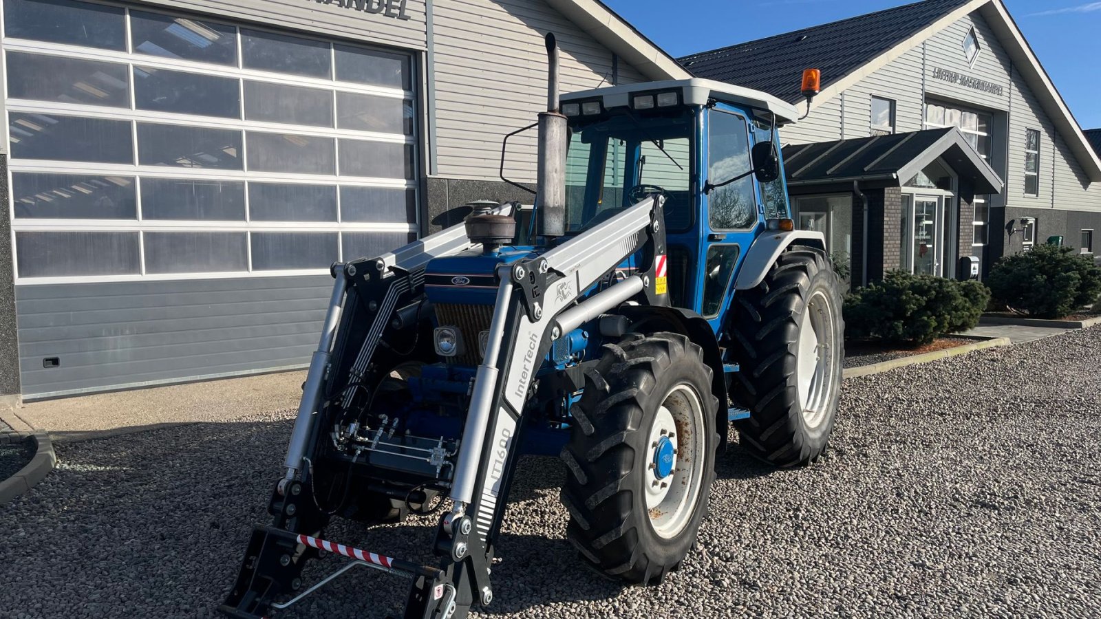 Traktor типа Ford 7810  Force 3 Med frontlæsser, Gebrauchtmaschine в Lintrup (Фотография 9)