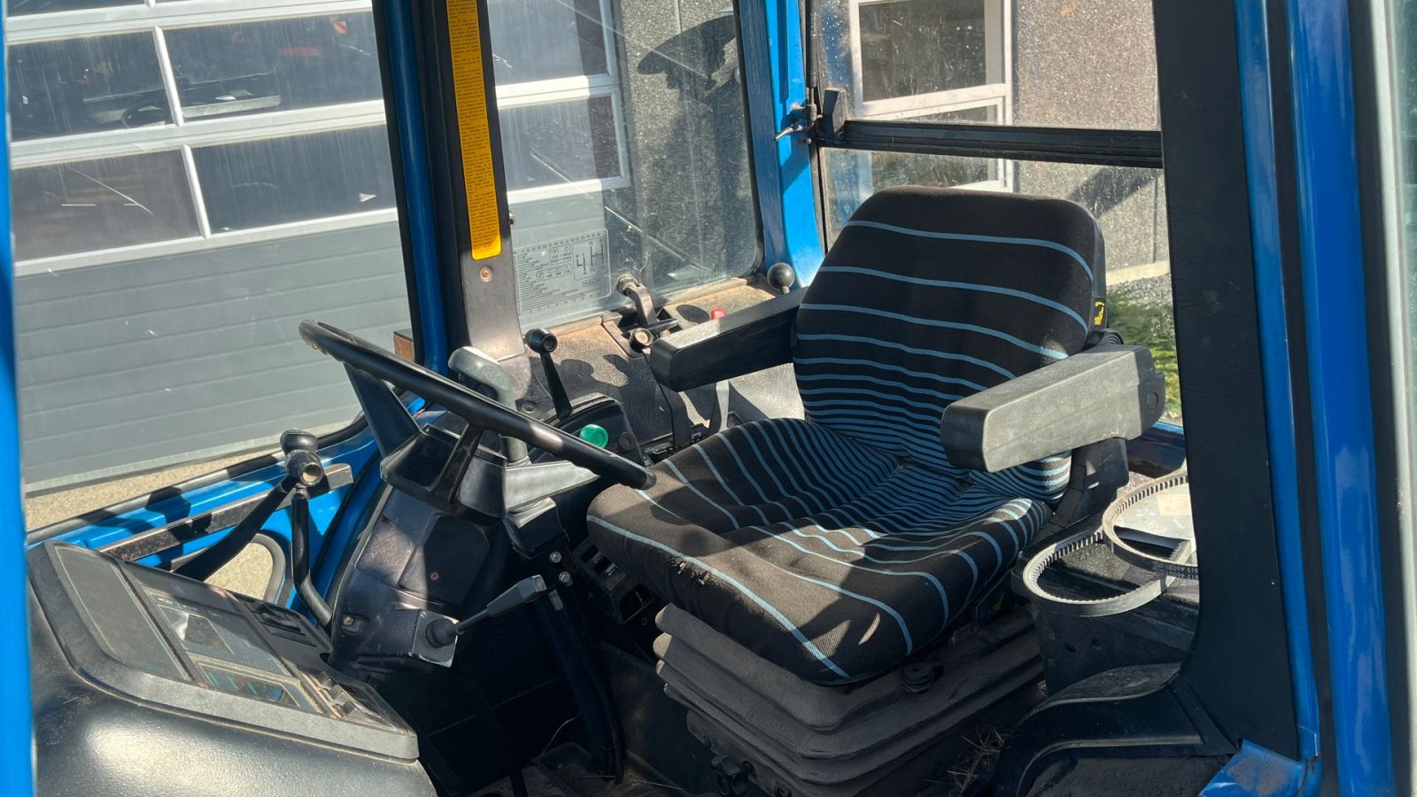 Traktor типа Ford 7810  Force 3 Med frontlæsser, Gebrauchtmaschine в Lintrup (Фотография 5)