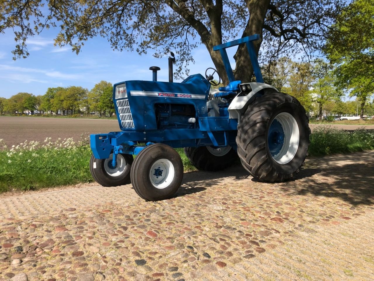 Traktor typu Ford 8000, Gebrauchtmaschine v Klazienaveen (Obrázek 3)