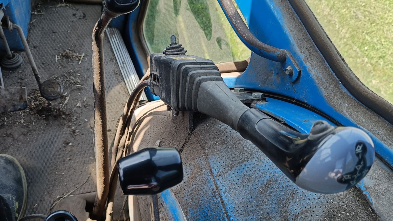 Traktor del tipo Ford 8210 med frontlæsser, Gebrauchtmaschine en Egtved (Imagen 16)