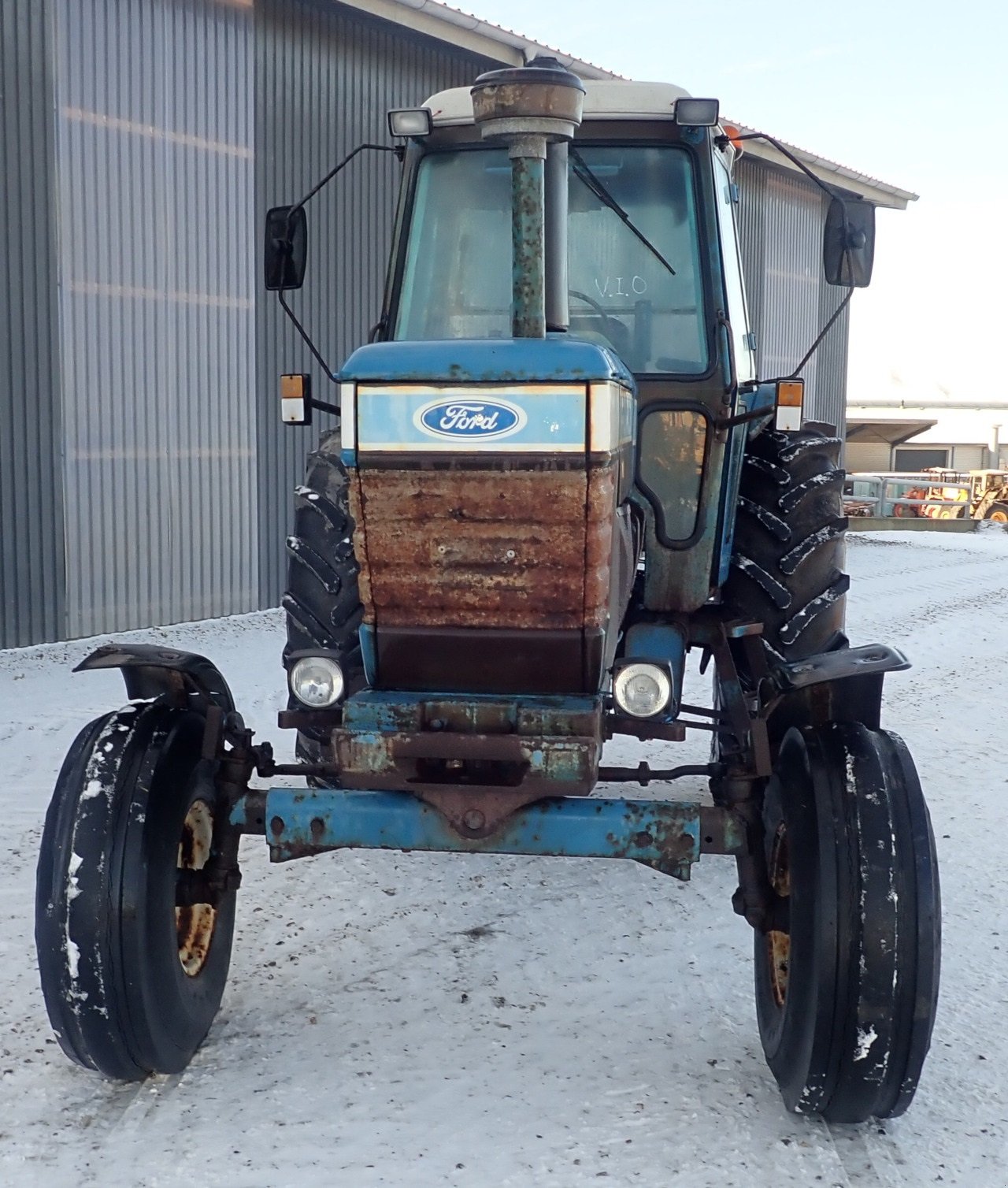 Traktor des Typs Ford 8210, Gebrauchtmaschine in Viborg (Bild 3)