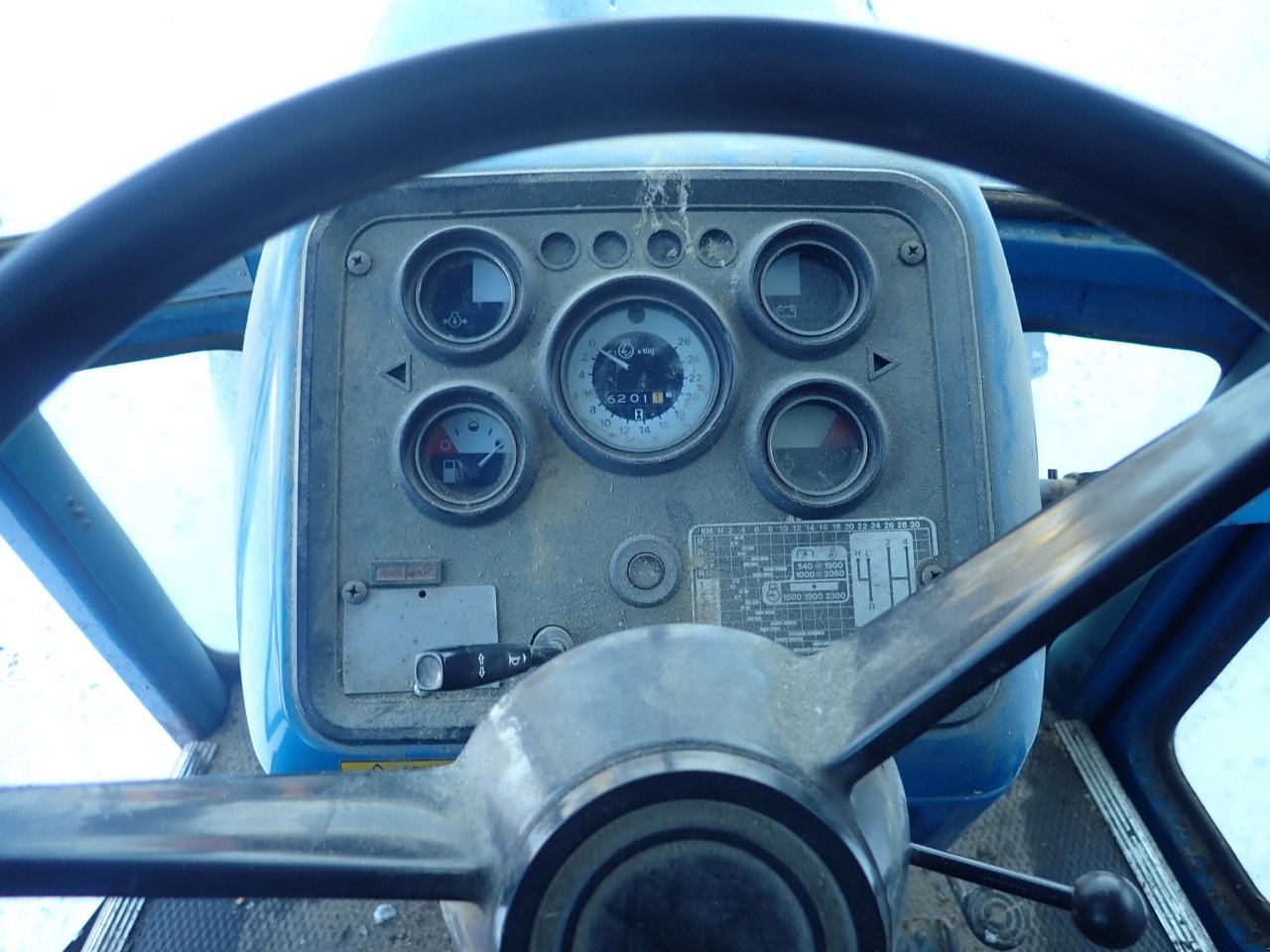 Traktor des Typs Ford 8210, Gebrauchtmaschine in Viborg (Bild 11)