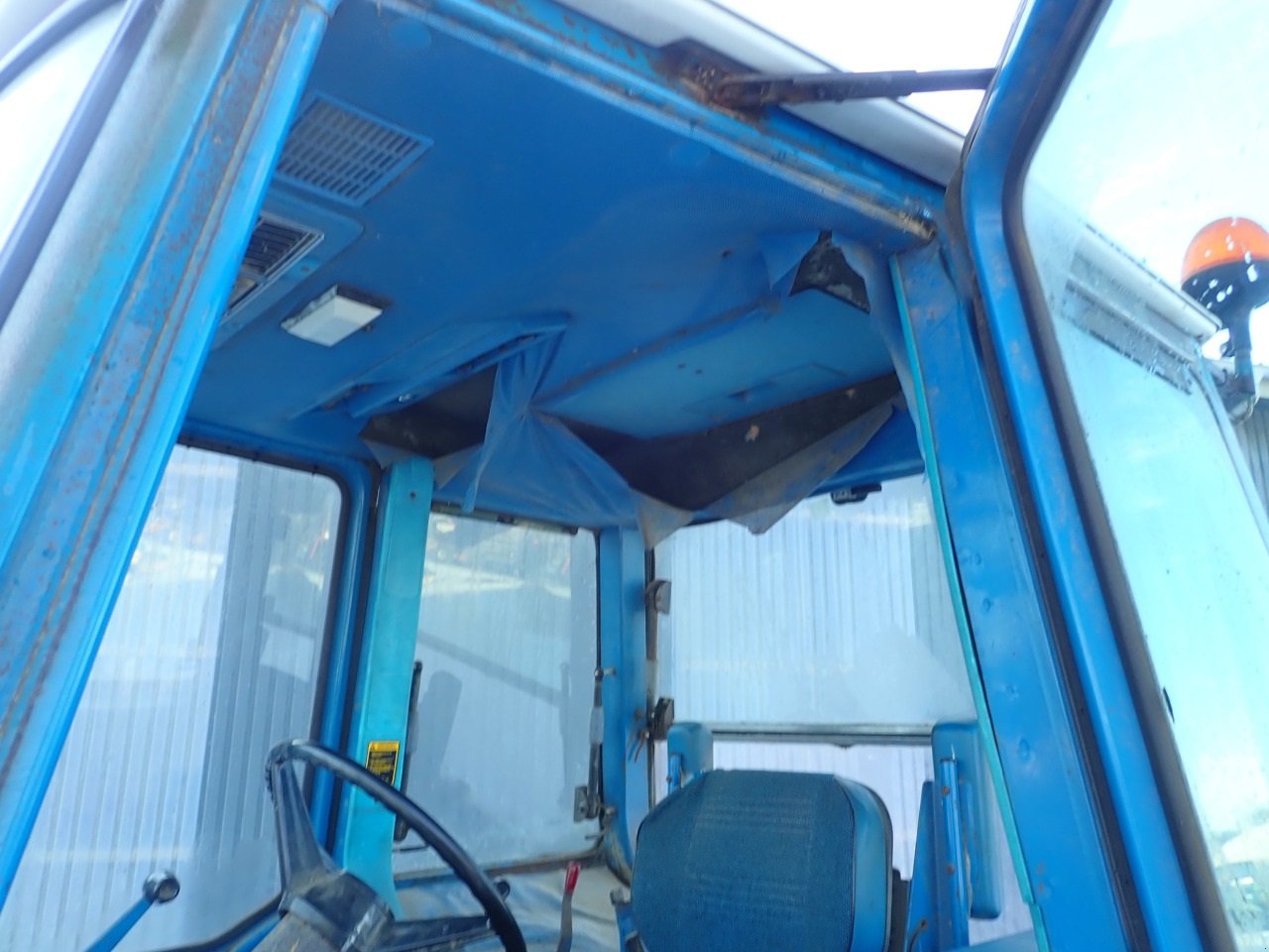 Traktor des Typs Ford 8210, Gebrauchtmaschine in Viborg (Bild 14)