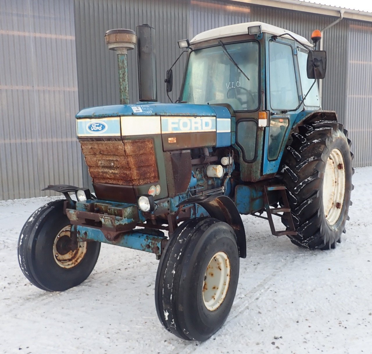 Traktor des Typs Ford 8210, Gebrauchtmaschine in Viborg (Bild 2)