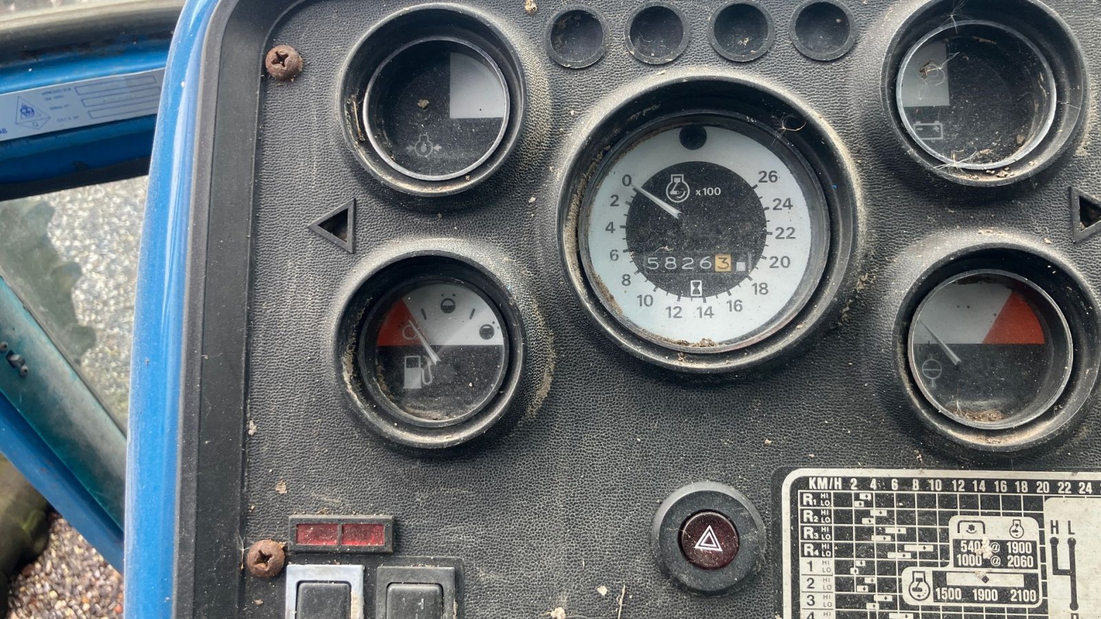 Traktor типа Ford 8210, Gebrauchtmaschine в Snedsted (Фотография 4)