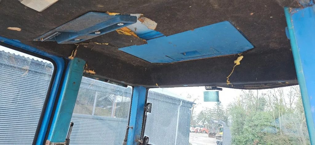 Traktor типа Ford 8210, Gebrauchtmaschine в Scharsterbrug (Фотография 5)