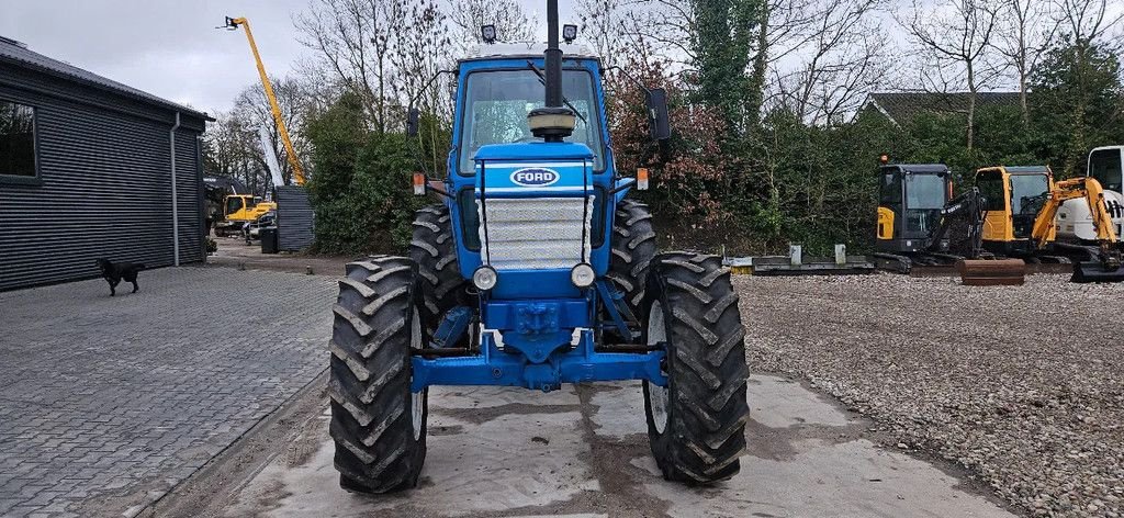 Traktor типа Ford 8210, Gebrauchtmaschine в Scharsterbrug (Фотография 11)