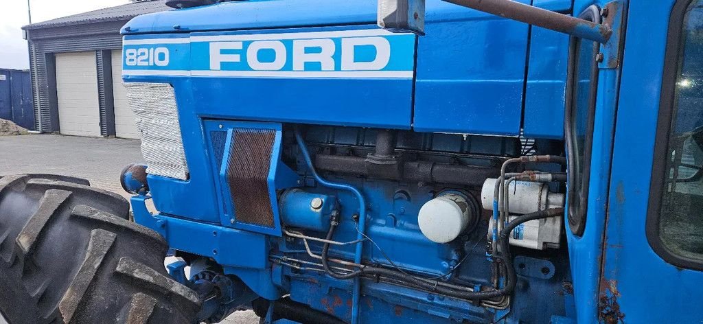 Traktor типа Ford 8210, Gebrauchtmaschine в Scharsterbrug (Фотография 8)