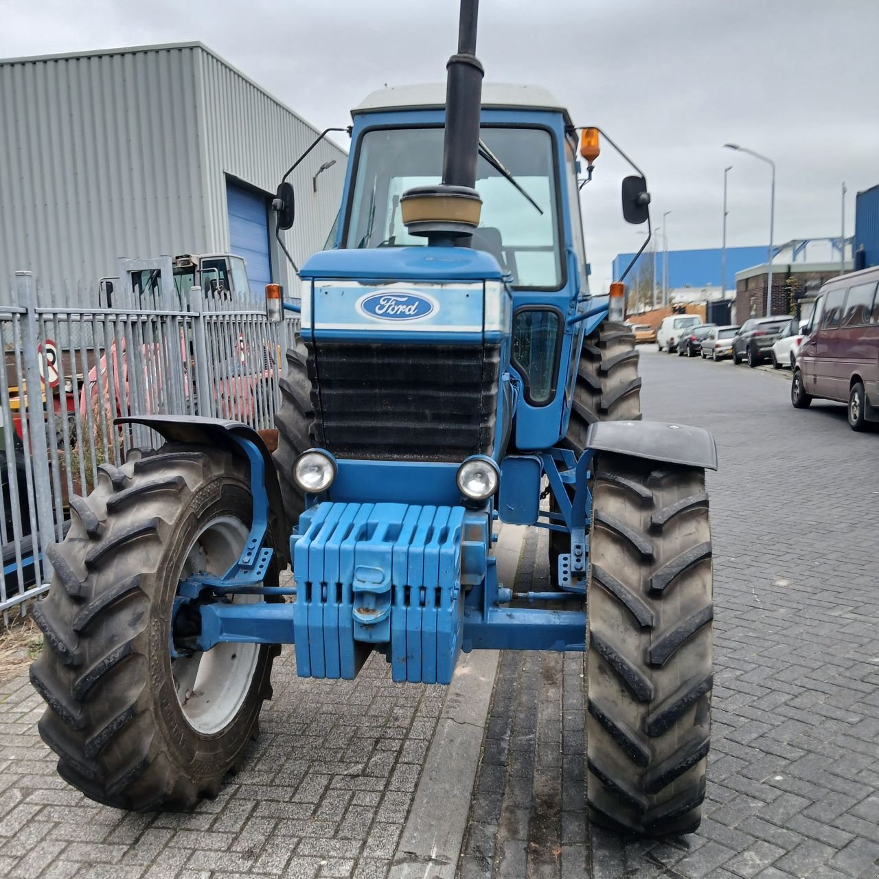 Traktor des Typs Ford 8210, Gebrauchtmaschine in Alblasserdam (Bild 3)