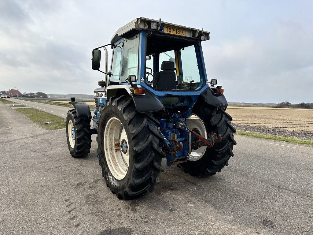 Traktor of the type Ford 8210, Gebrauchtmaschine in Callantsoog (Picture 8)