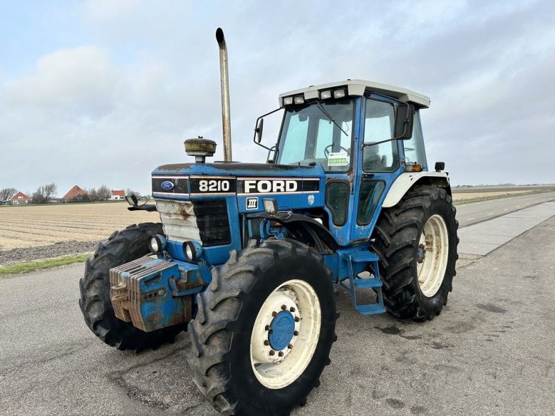 Ford 8210, Gebrauchtmaschine, Baujahr: 1989 (Bild 1) Traktor des Typs Ford 8210, Gebrauchtmaschine in Callantsoog (Bild 1)