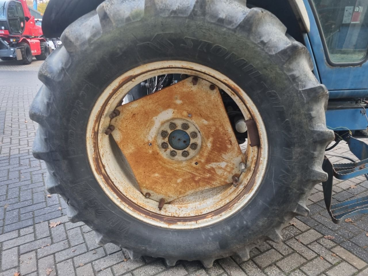 Traktor typu Ford 8210, Gebrauchtmaschine v Lunteren (Obrázek 8)